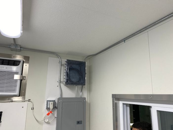 Hotfoil-EHS 20 ft container