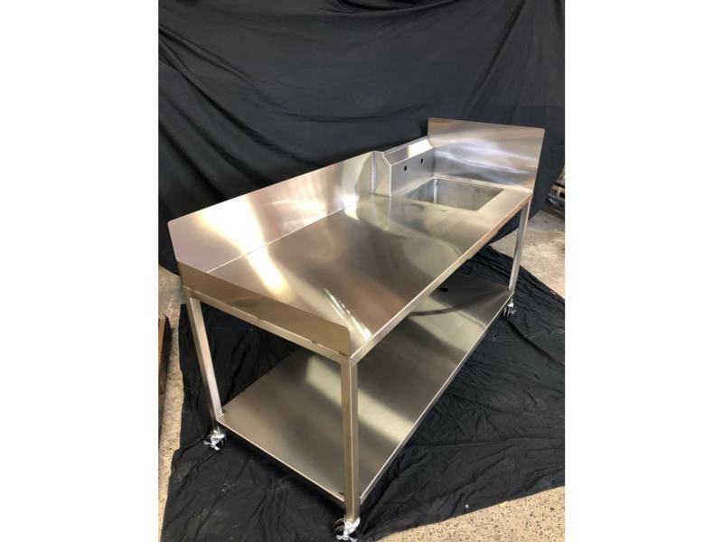 Restaurant Sink & Table